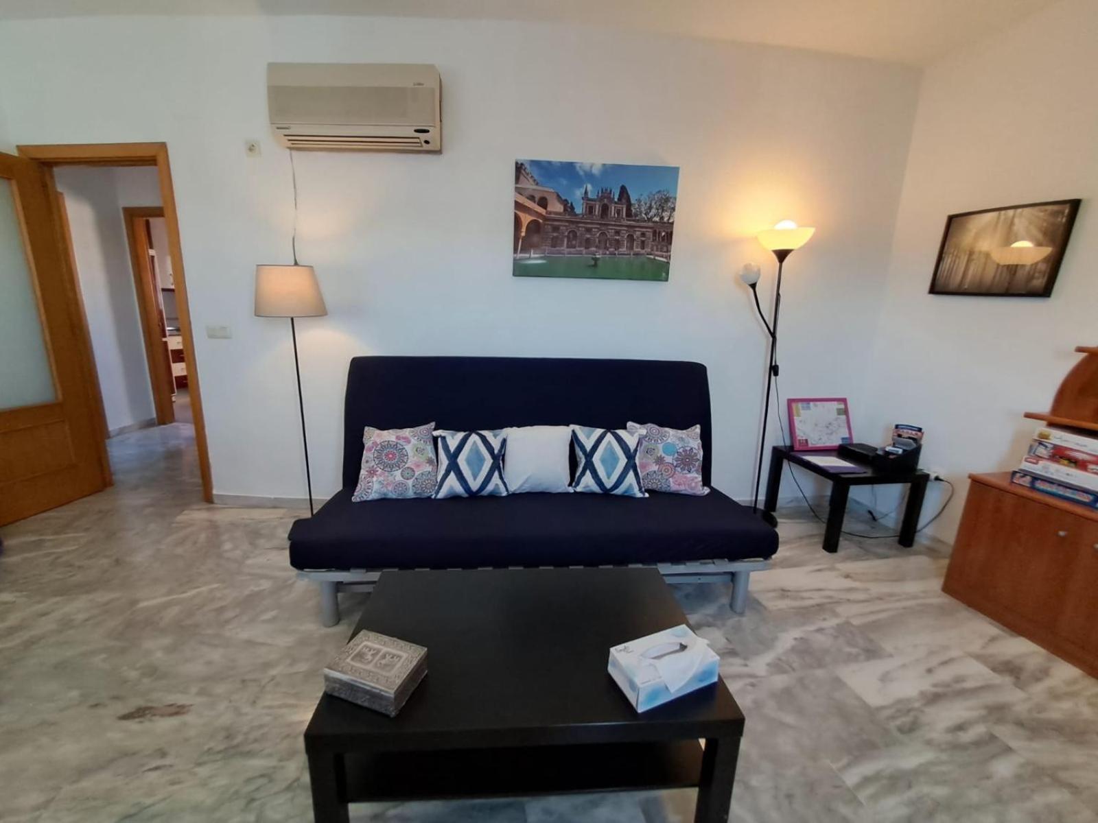 Azahar Fibes Y Garaje-wifi Gratis Apartamento